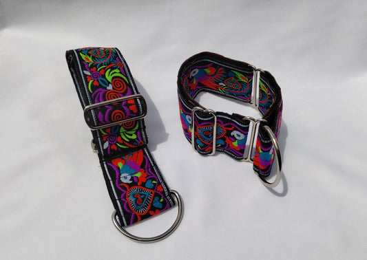 Parrots of Love Martingale Collar